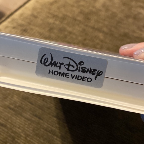 Walt Disney Black Diamond Classic VHS movie The Little Mermaid. - Picture 4 of 4